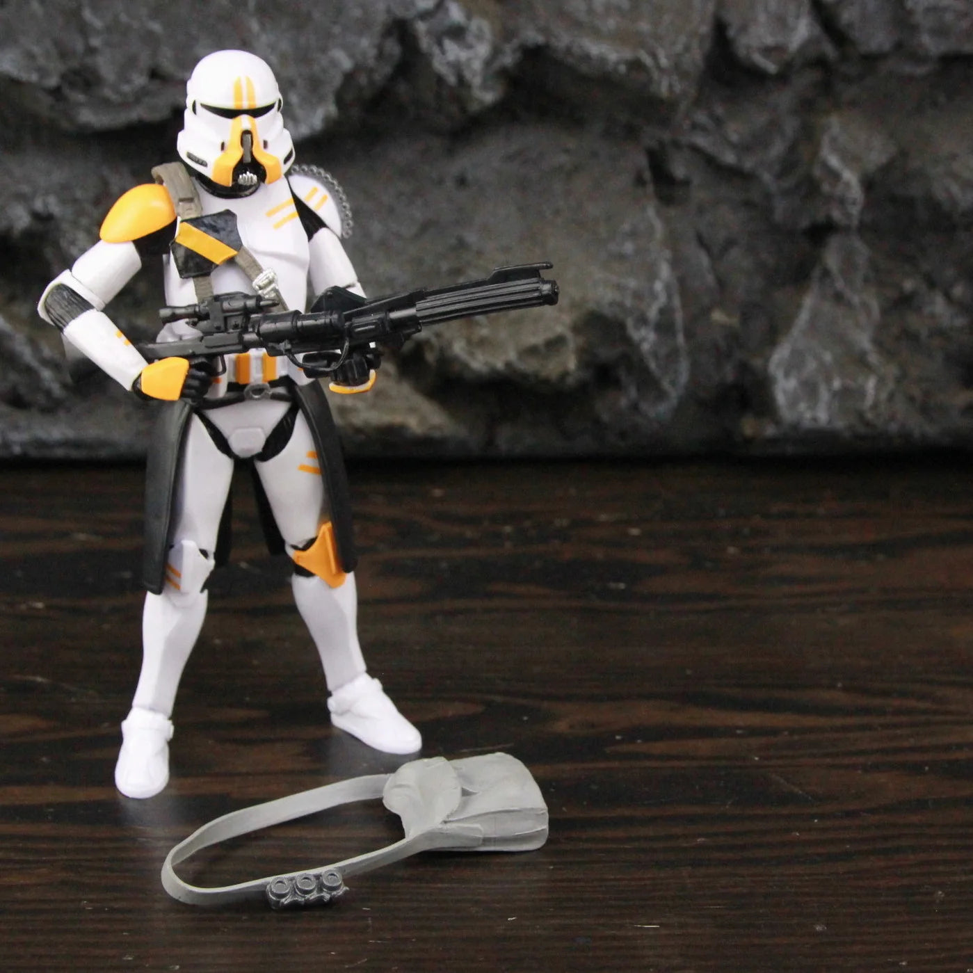 Figura Star Wars 212° Batallón de Ataque – 2ª Compañía Aerotransportada Sniper Trooper 6”